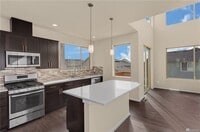 Building Photo - Gorgeous Executive Home, Available Now