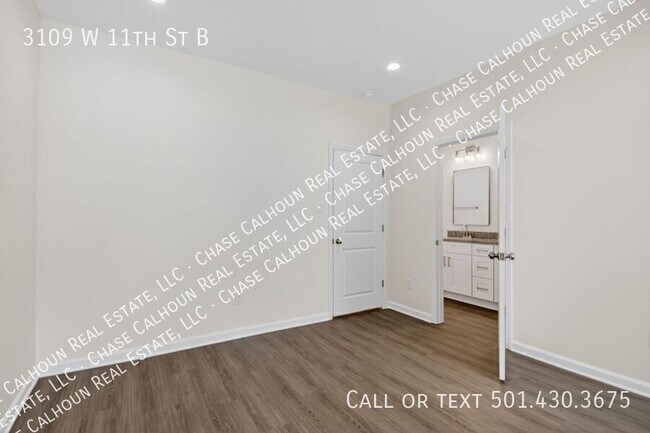 Building Photo - 3109 W 11th St