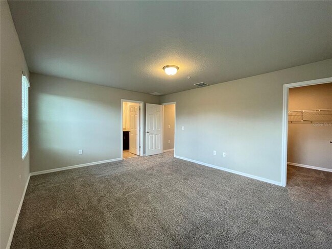 Building Photo - 2475 Sweet Viburnum Wy