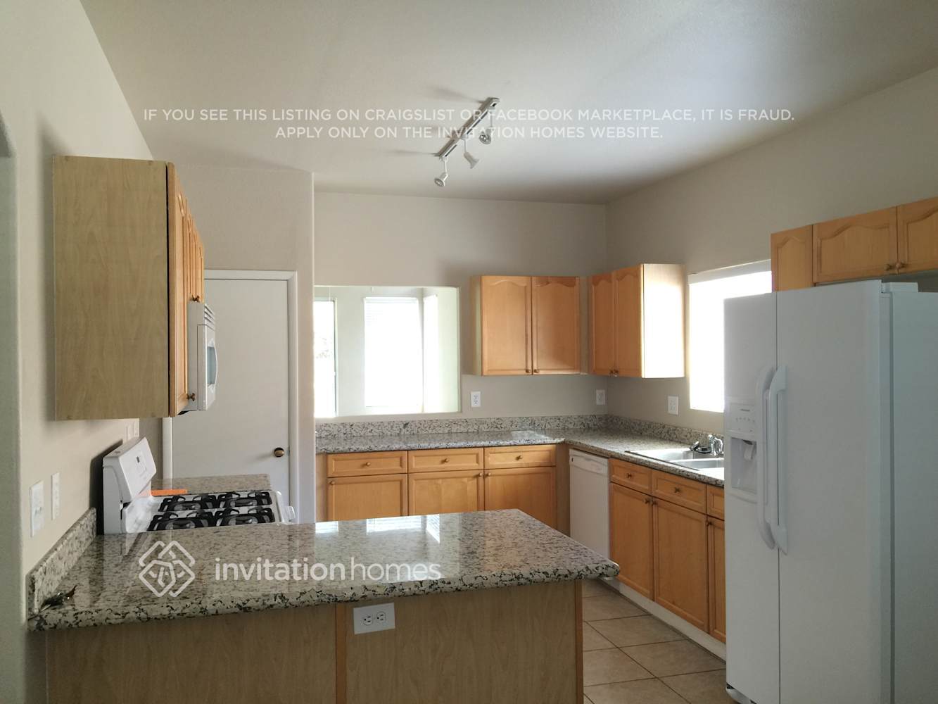 Building Photo - 7308 N Mountain Thicket St