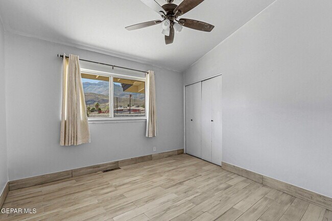 Building Photo - 2801 Polk Ave