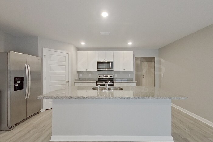 Building Photo - 4628 Malay Cir
