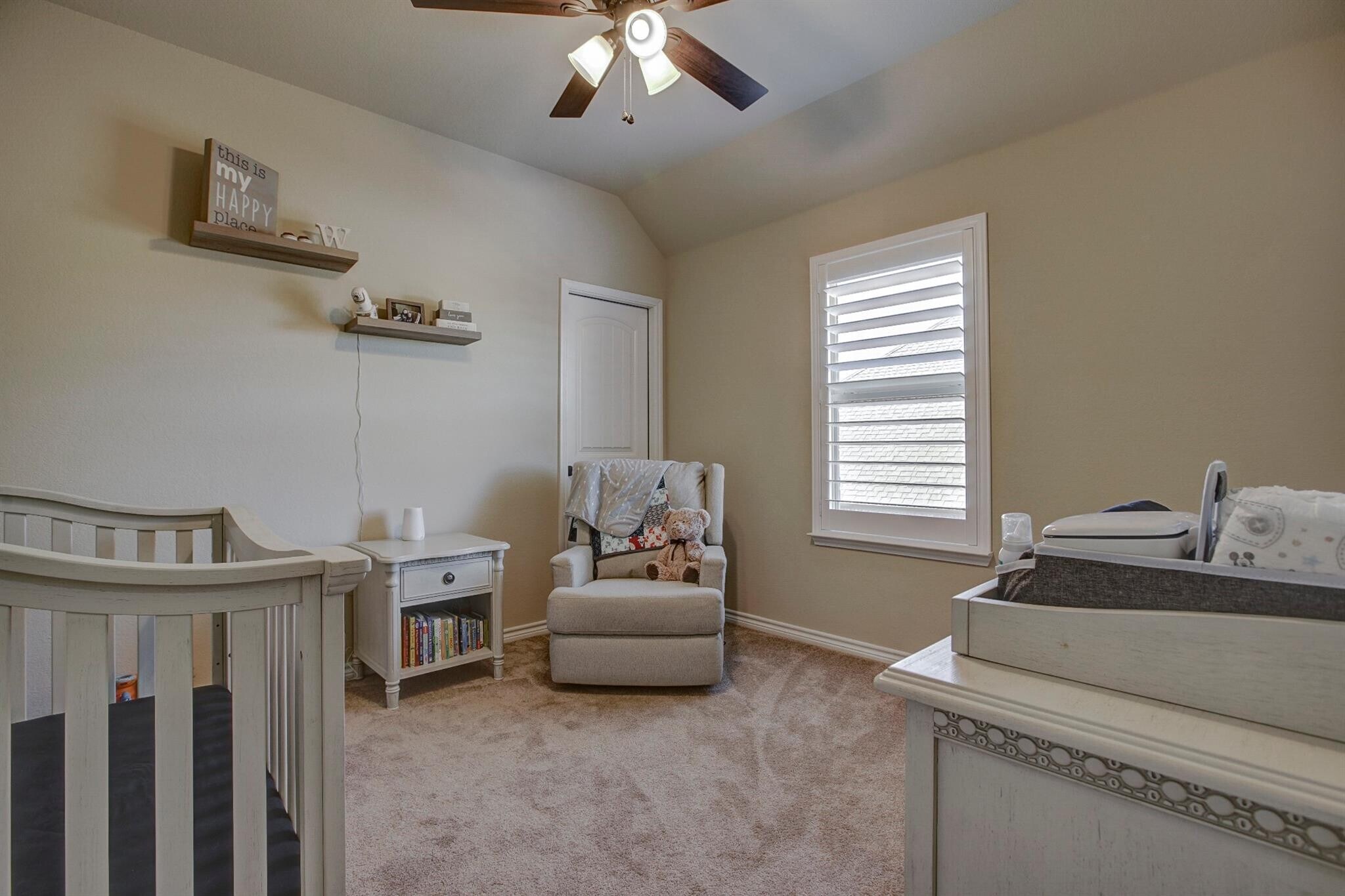 Building Photo - 2046 Sundown Dr
