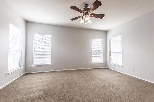 Building Photo - 9779 Old Field Dr