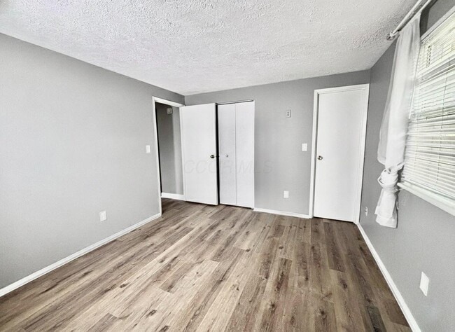 Building Photo - 3535 Paris Blvd