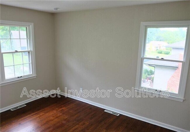 Building Photo - 13521 Belmead Ave
