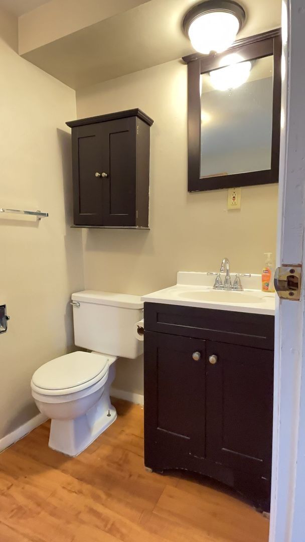 Building Photo - Charming home with garage & big back yard| Morrison, CO