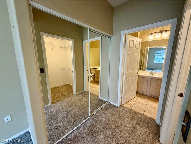 Building Photo - 75 N Valle Verde Dr