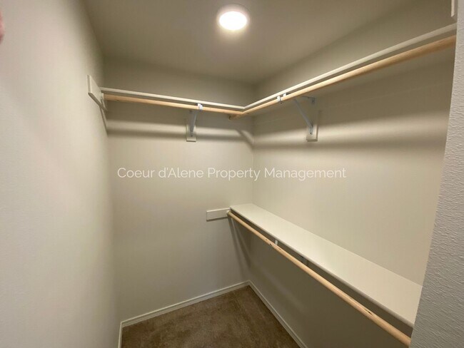 Building Photo - 3 bed house in Brookshire subdivision!