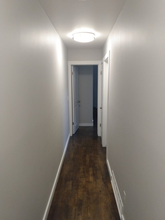 Building Photo - 1201 N 15th St