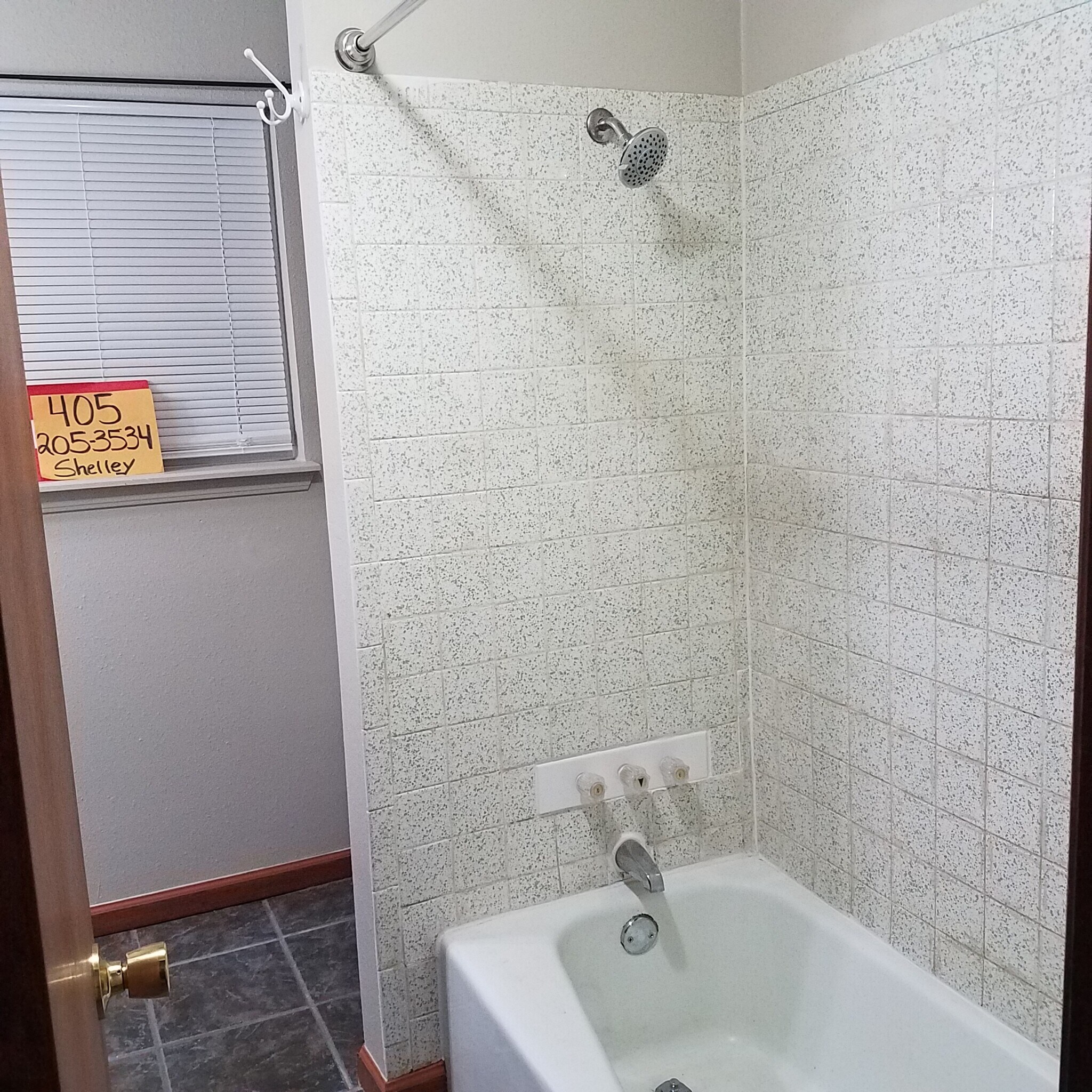 Bathroom - 1222 Kimberly Dr