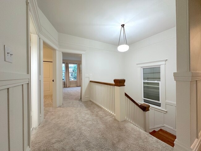 Building Photo - 285 12th Ave