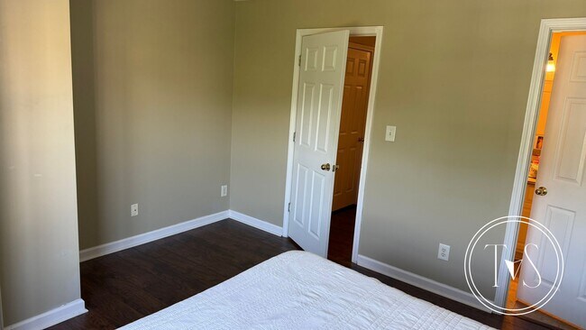 Building Photo - SUMMER MOVE-IN SPECIAL: $100 OFF/MONTH FOR...