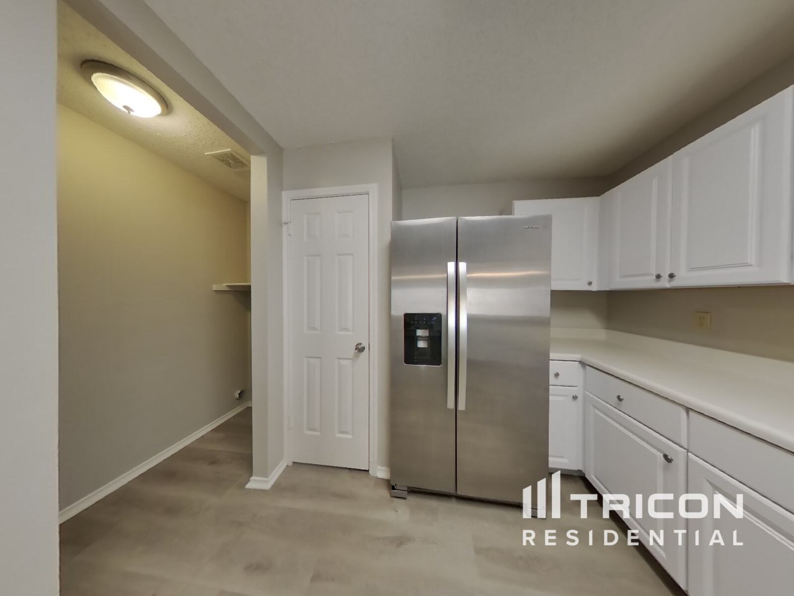 Building Photo - 8230 Longhorn Ridge Dr