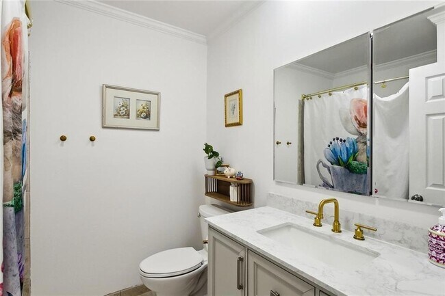 Building Photo - 773 Bocage Ln