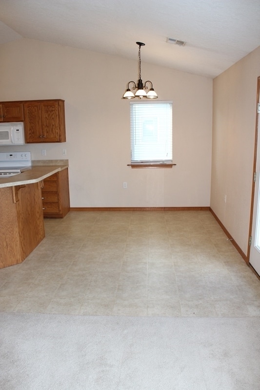 Building Photo - Great home in East Manhattan! *UPDATED PHOTOS COMING SOON*