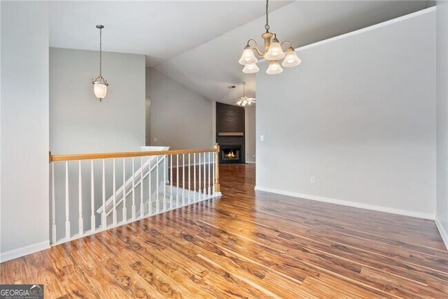 Building Photo - 14 Bryan Springs Rd SW