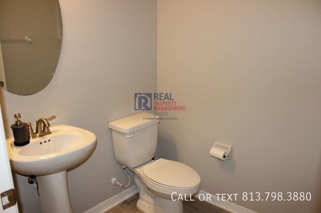 Building Photo - 2454 Stapleford Pl