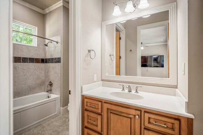 Building Photo - 11918 Waterford Estates Ct