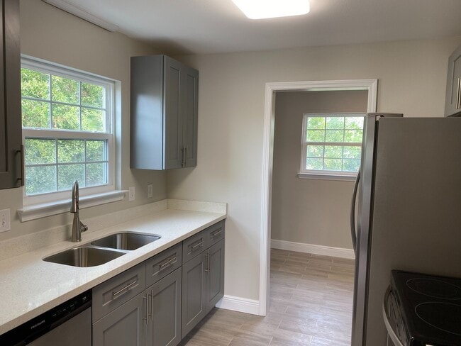 Building Photo - Gulf Breeze - Santa Rosa Shores - 2 bedroo...