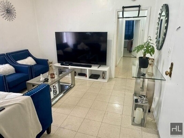 Building Photo - Amackassin Terrace, Yonkers