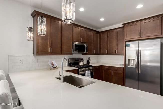 Building Photo - 24671 N 170th Dr