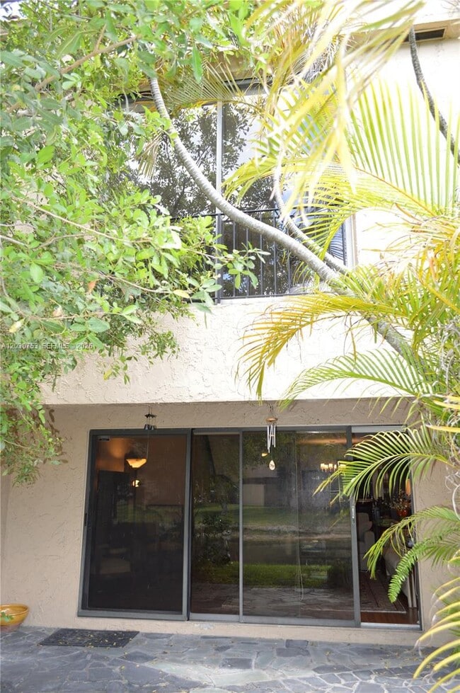 Building Photo - 3932 Estepona Ave