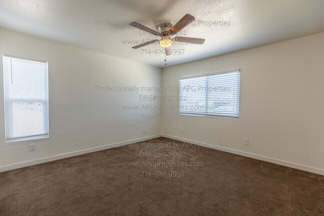 Building Photo - 519 N Daisy Ave