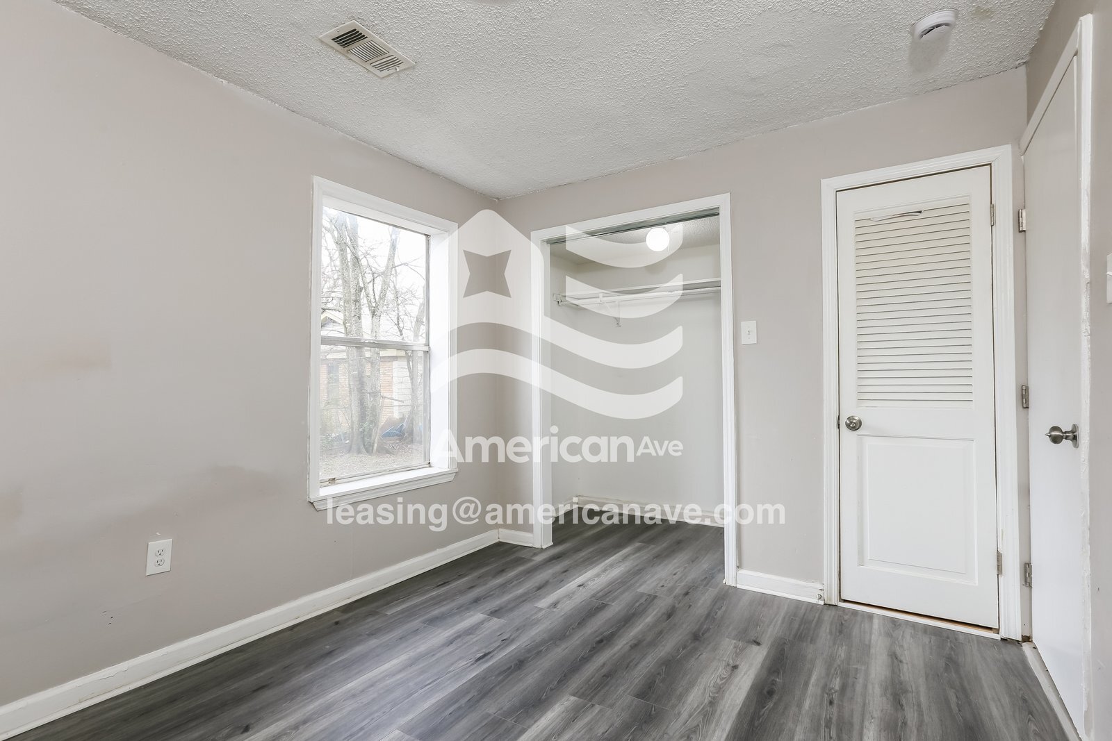 Building Photo - 318 W 50th St