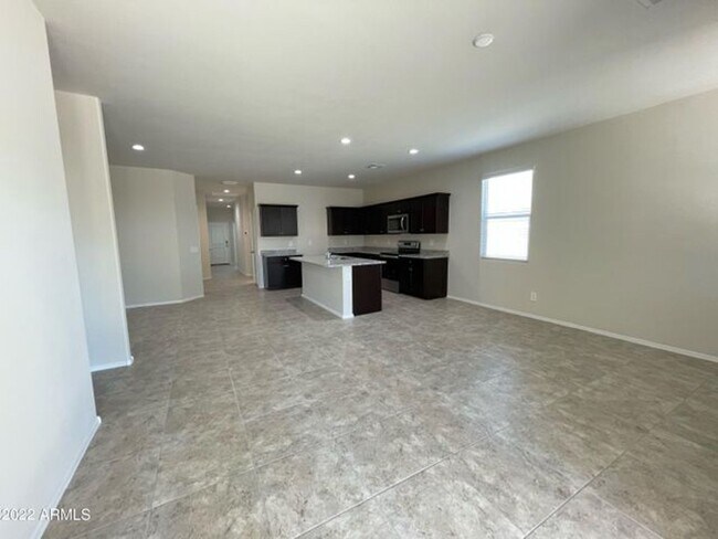 Building Photo - Brand NEW 3 Bed/2Bath never in Crestfield ...