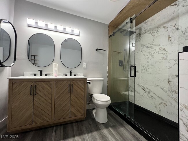 Building Photo - 3140 Hebard Dr