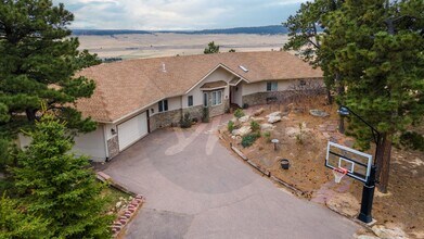 Building Photo - Million Dollar Views in Larkspur