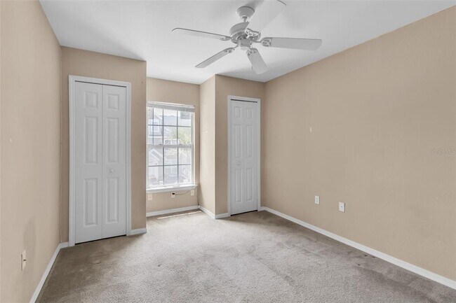 Building Photo - 5541 Rosehill Rd