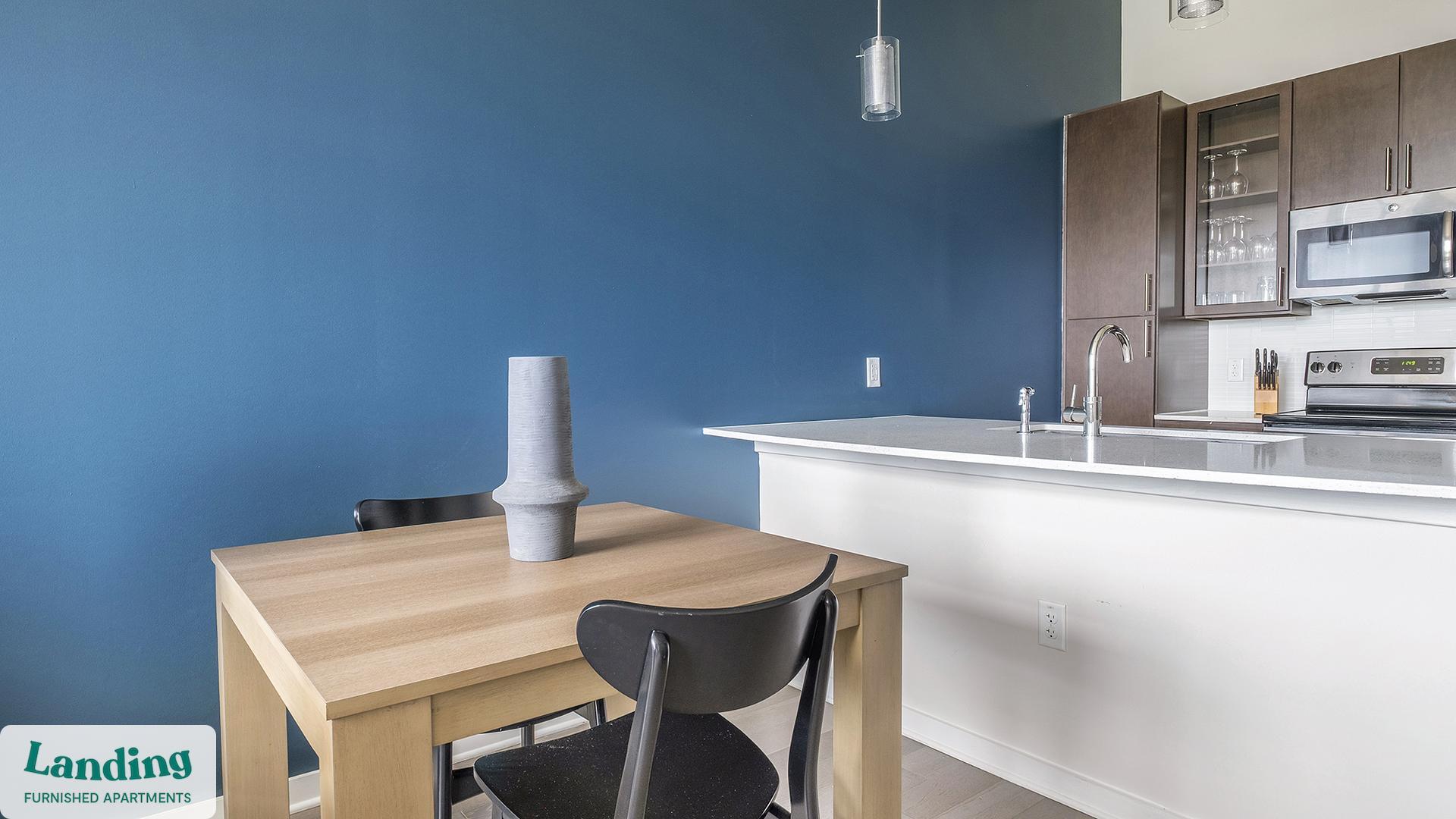 Building Photo - 825 Usener St