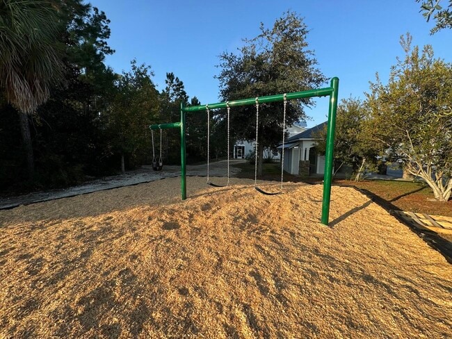 Building Photo - 166 N Sand Palm Rd