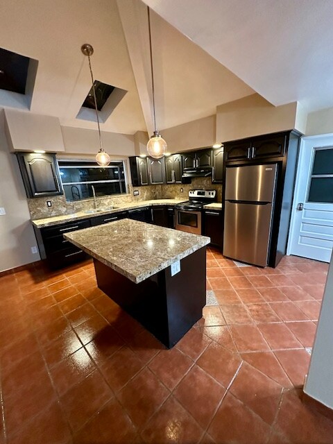 Building Photo - 381 E Emerson St