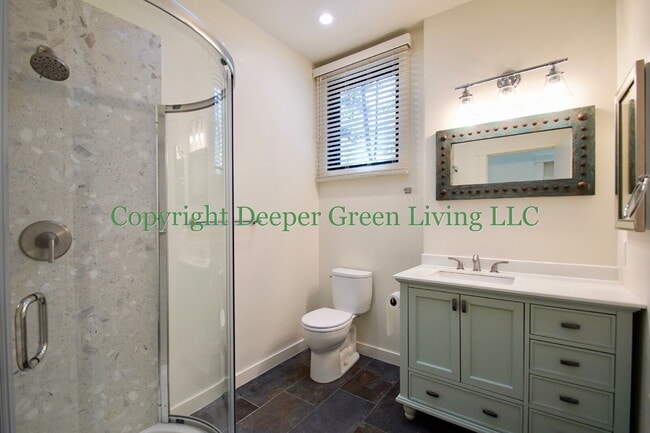 Building Photo - 2 Bedroom Woodacre Home with Views!