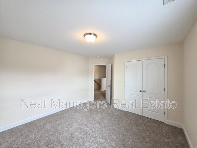 Building Photo - 173 Weston Woods St