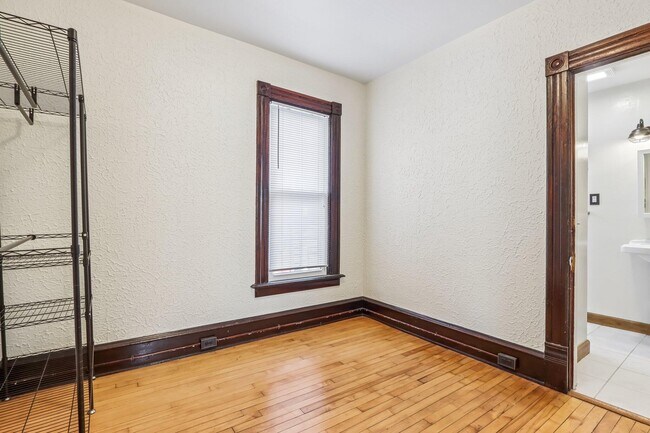 Building Photo - 1660 N Marshall St
