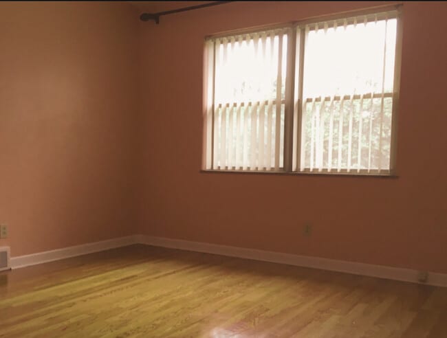 Building Photo - 3700 January Ave