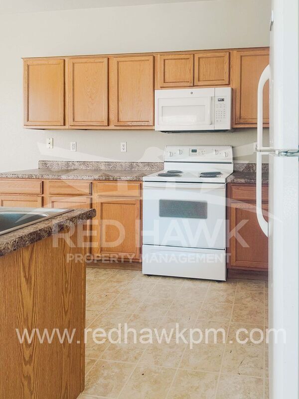 Building Photo - 41232 N Cambria Dr