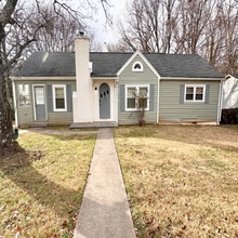 Building Photo - 117 Green Dr