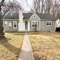 Building Photo - 117 Green Dr