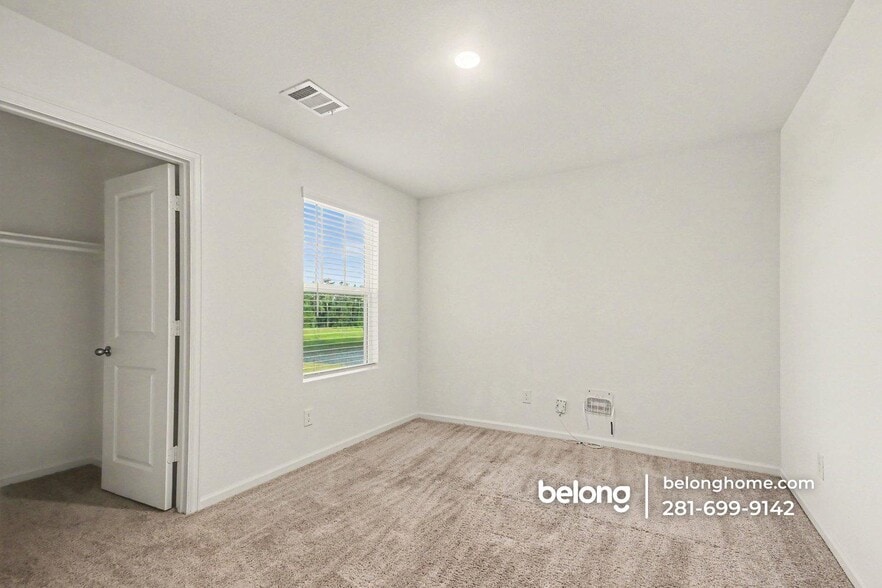 Building Photo - 10007 Yellow Bell Dr