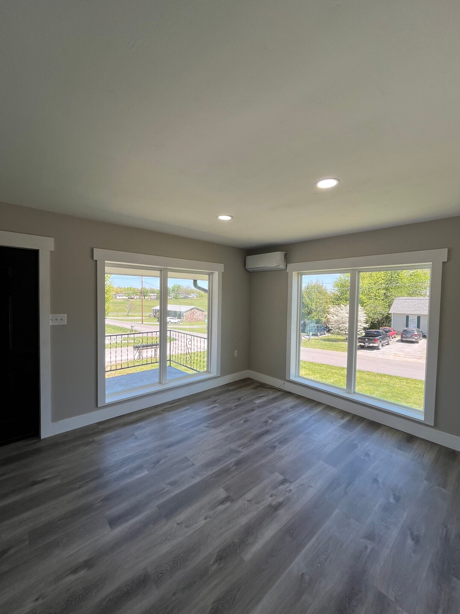 Building Photo - 971 Shannon Dr