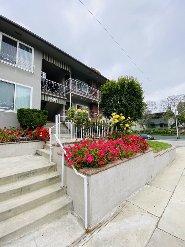 Building Photo - Crepe Myrtle Apartments