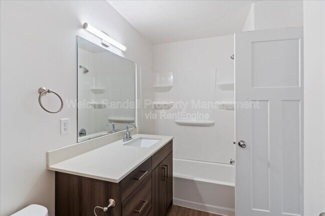Building Photo - 1173 Shady Brook Ln S