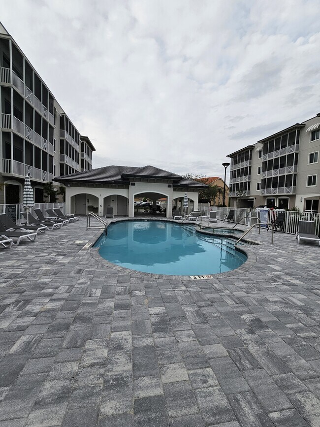 Building Photo - 26589 Rosewood Pointe Dr