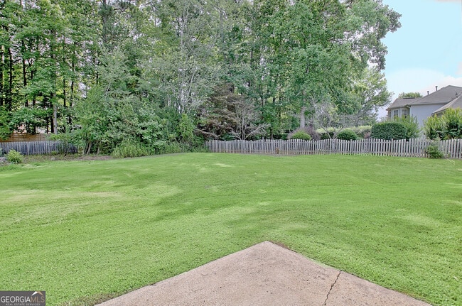 Building Photo - 304 Lamella Ln