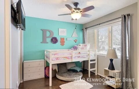 Building Photo - 2840 Kenwood Isles Dr